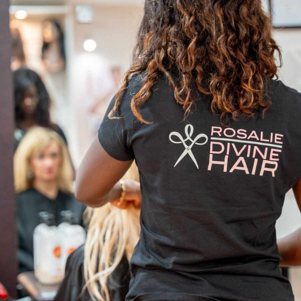 rosalie divine hair salon de coiffure digne les bains perruques protheses capillaires extensions afro